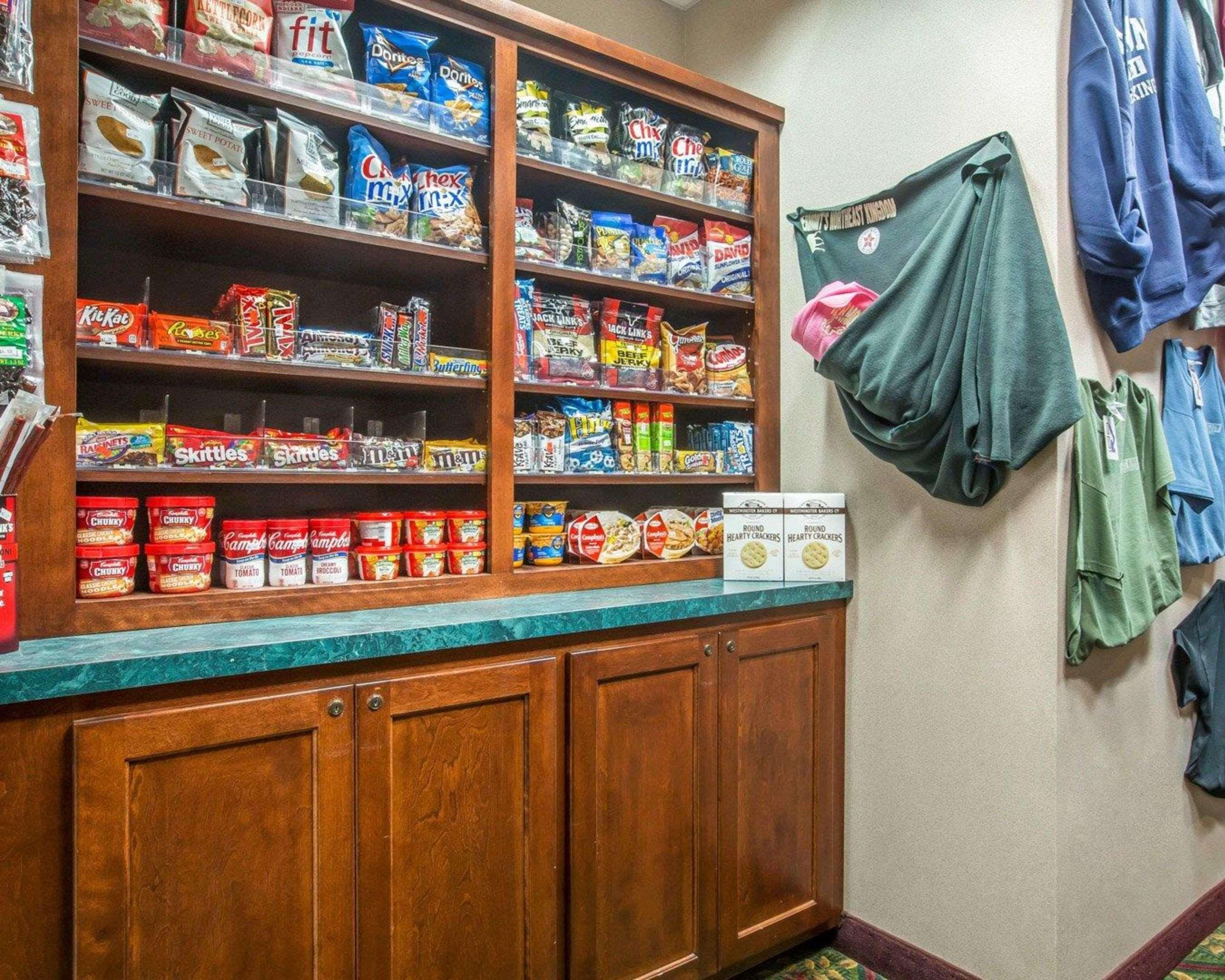 伯克山凯富套房酒店 圣约翰斯堡 外观 照片